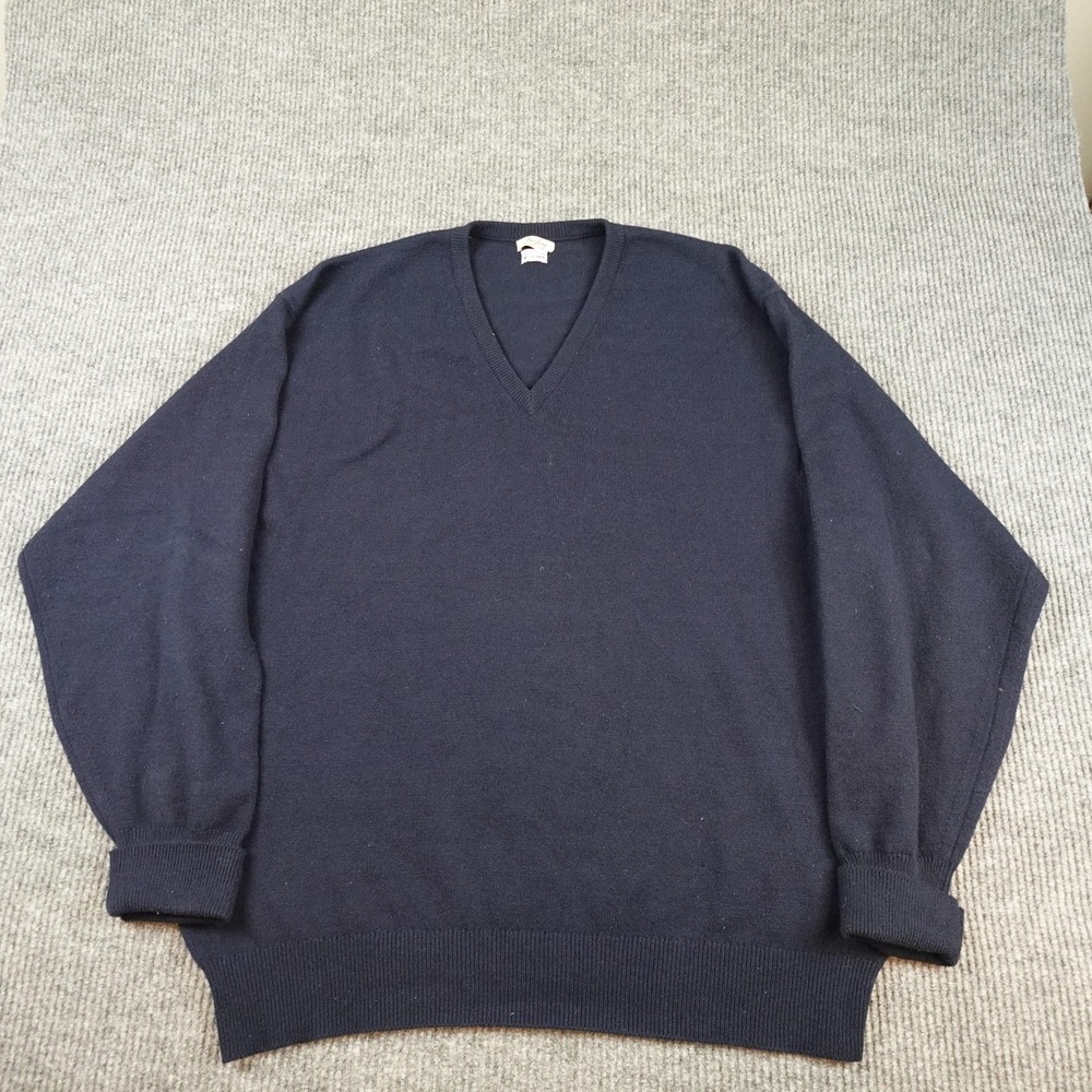 John Laing Sweater Mens Large Blue Cashmere V Neck Knit Pullover Scotland
